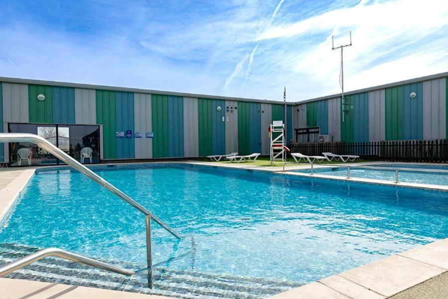 2Br-Sleeps6-Wifi-Freeparking-Holidaypark Clacton-on-Sea Exterior photo